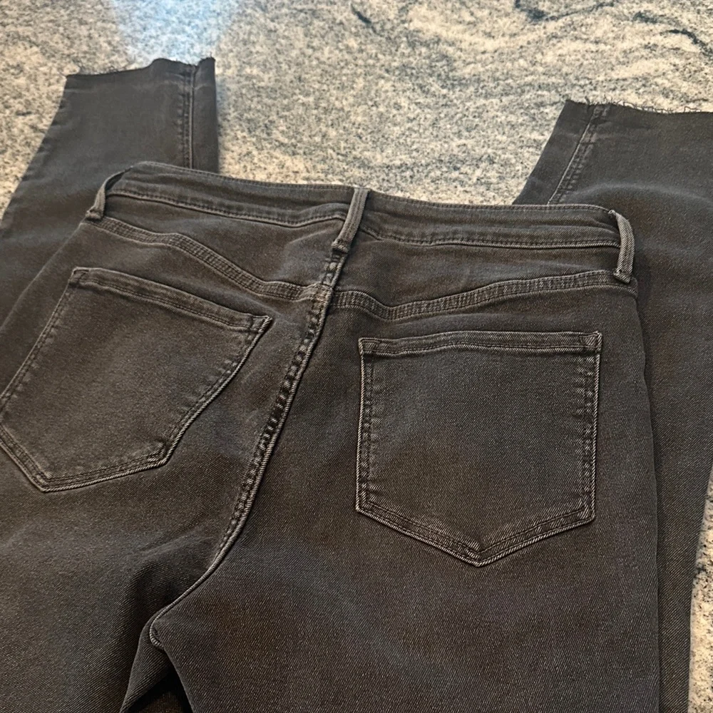 Old Navy Rockstar Extra High Rise Jeans - Dark Gray size 12 - Picture 9 of 10